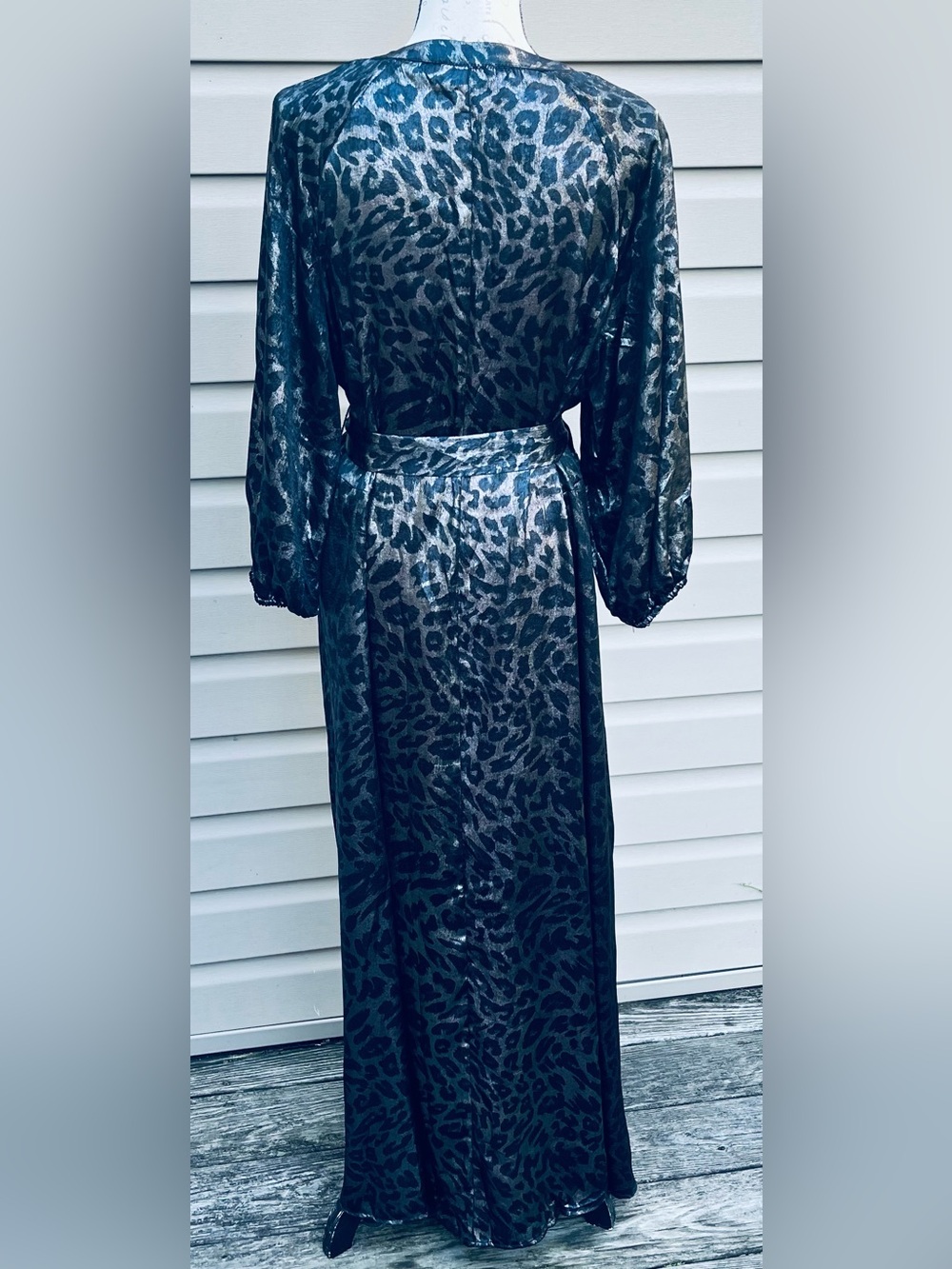Vince Camuto Black and Silver Leopard Satin Maxi Dress - Picture 3 of 7